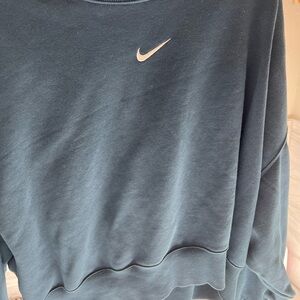 Nike Women's teal blue sweatshirt.  Only wore 2 times